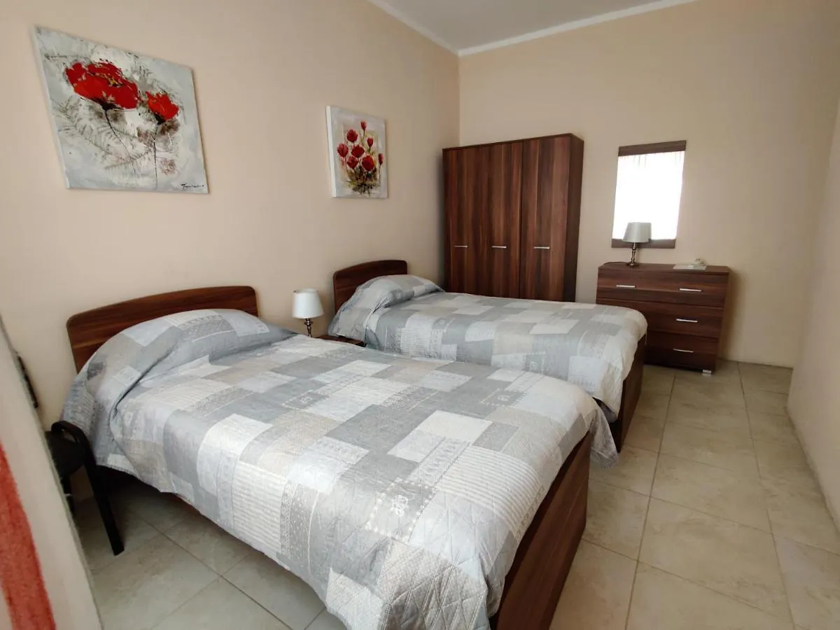 Doms Apartment Tarxien Malta