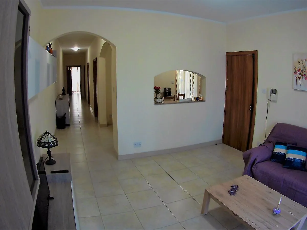Doms Apartment Tarxien Malta