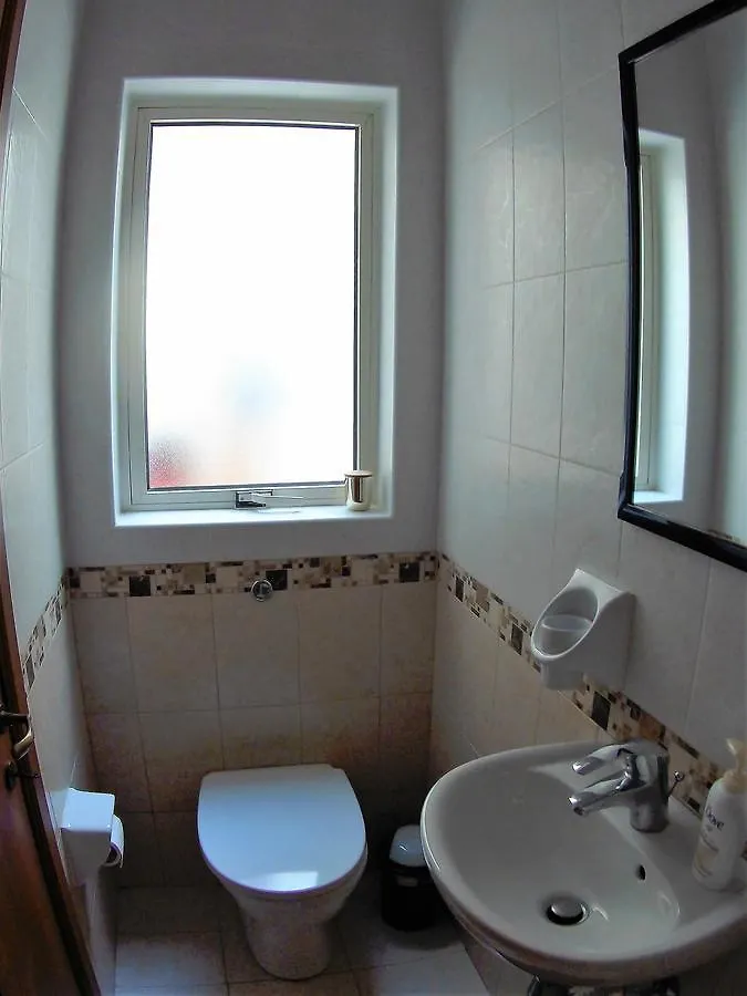 Doms Apartment Tarxien
