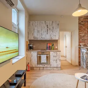 https://apt-cookie-monsters-house.sofiahotelsbg.com